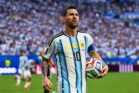 صباحك مونديالي.. منتخب مصر يستعين بمبابي.. مغامرة أستراليا العكسية.. ورقم ميسي القياسي
